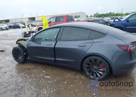 2021 Tesla Model 3 Performance Dual Motor All-Wheel Drive из США, поврежденный, VIN 5YJ3E1EC3MF028289